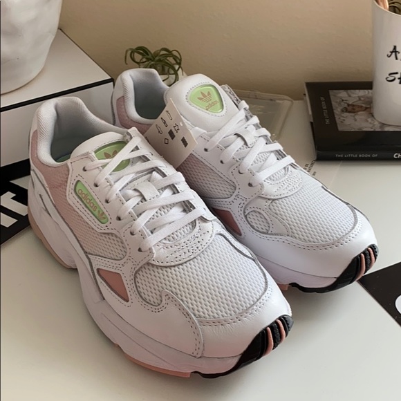 NWT Adidas Falcon - Picture 6 of 9